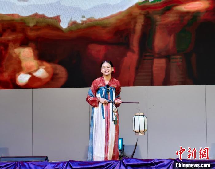 94ad5e29-be7b-46dc-9f48-754fbdc81c3d_zsite.jpg